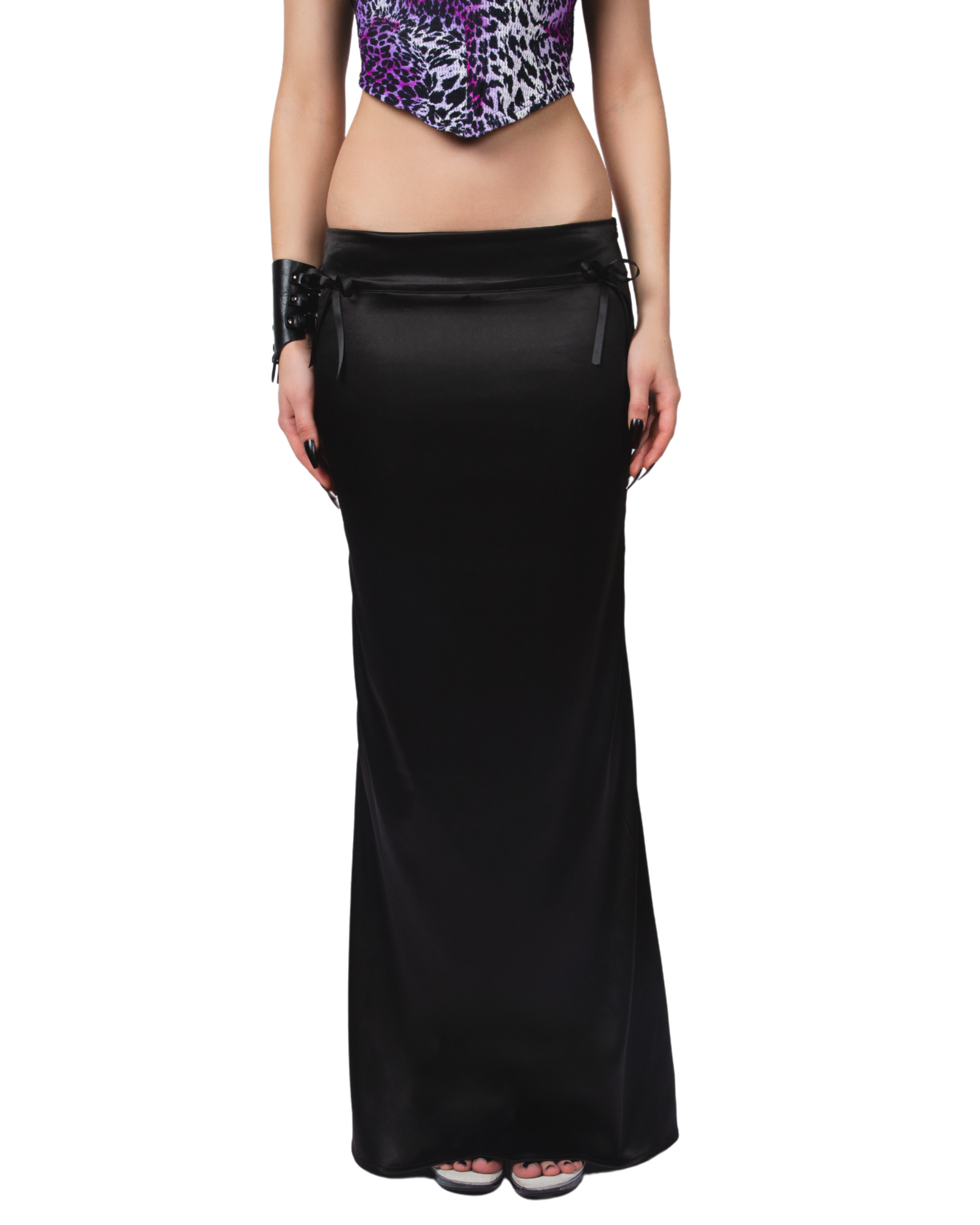 Illicit Maxi