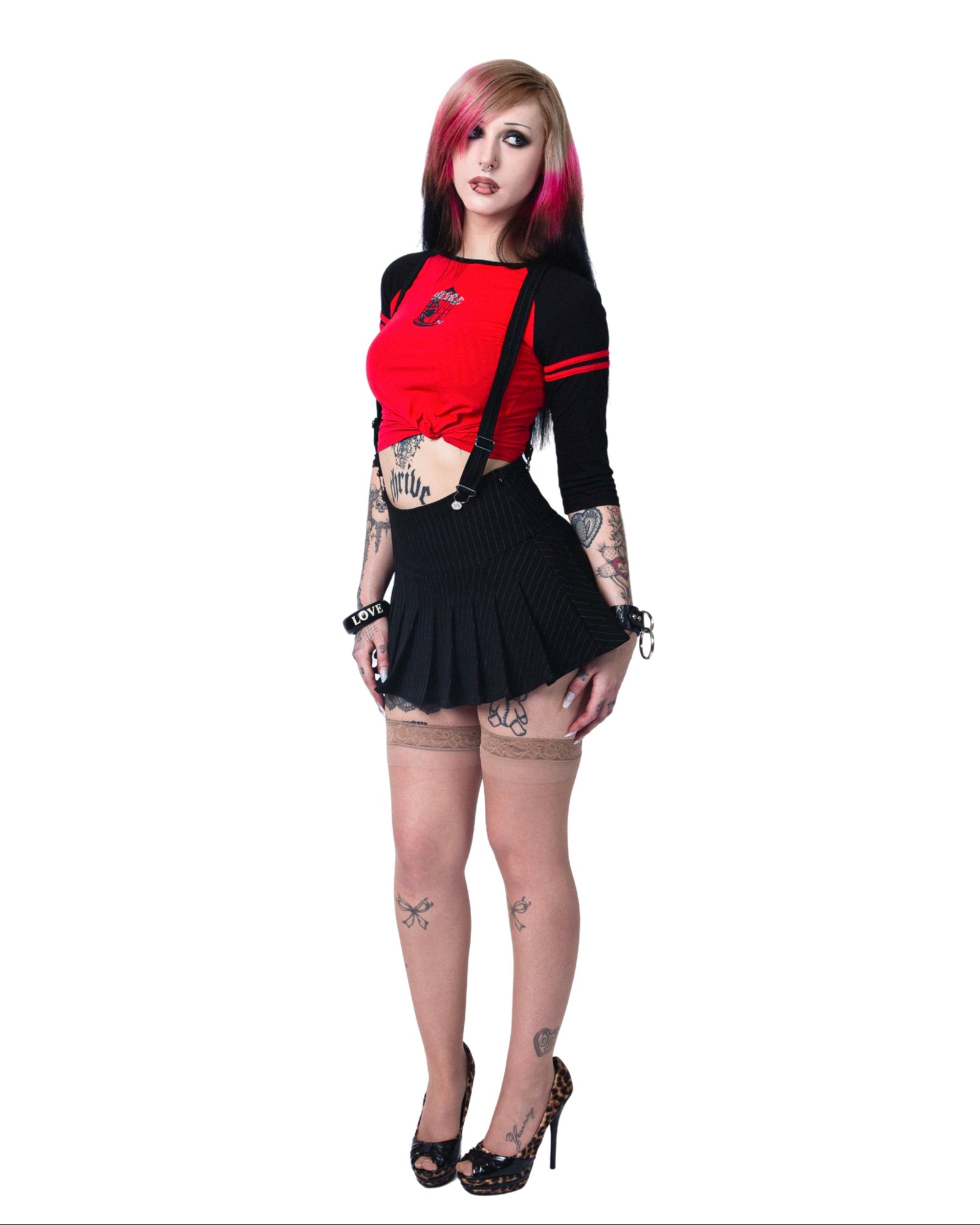 Proxy Pinafore - iGirl World