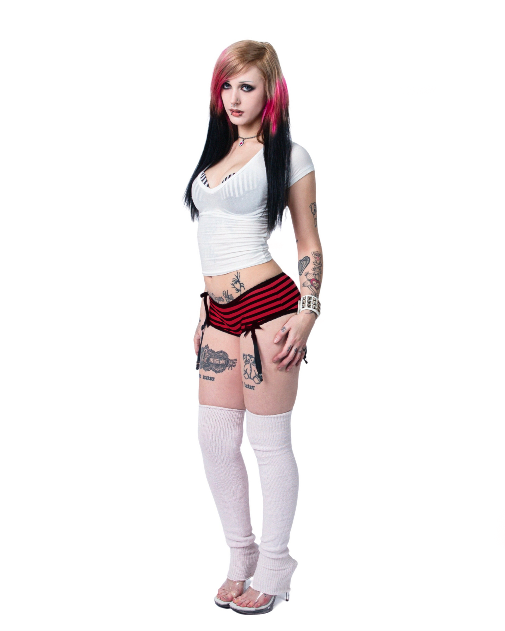 Poison Shorts in Red