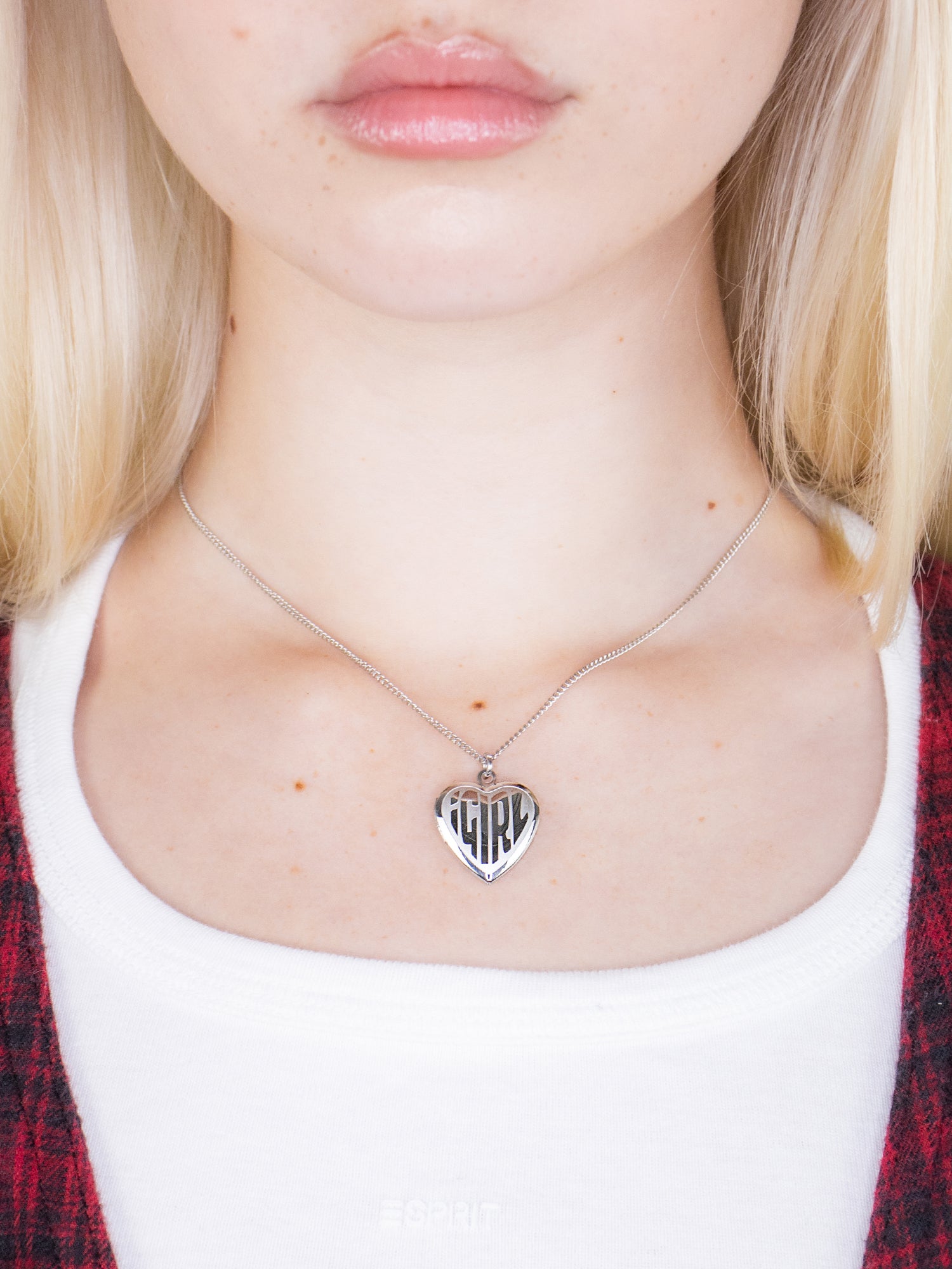 iGirl Locket iGirl World - Main Image