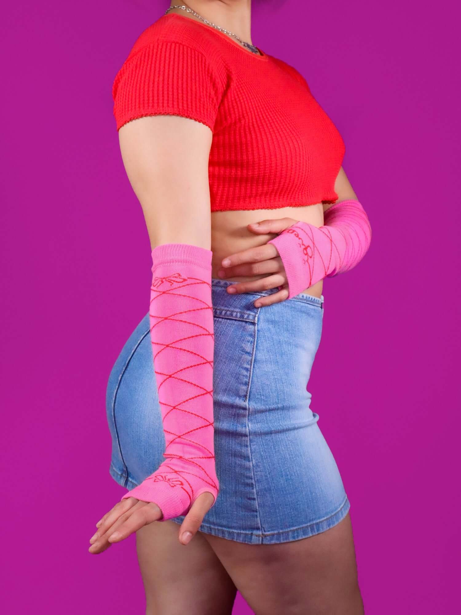 Another angle of Shocking Pink arm warmers